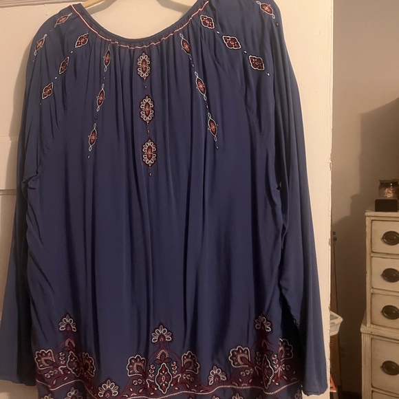 J.Jill ~ XL~Luxurious Embroidered Peasant Top ~ Imperial Blue Multi ~ - Picture 3 of 6